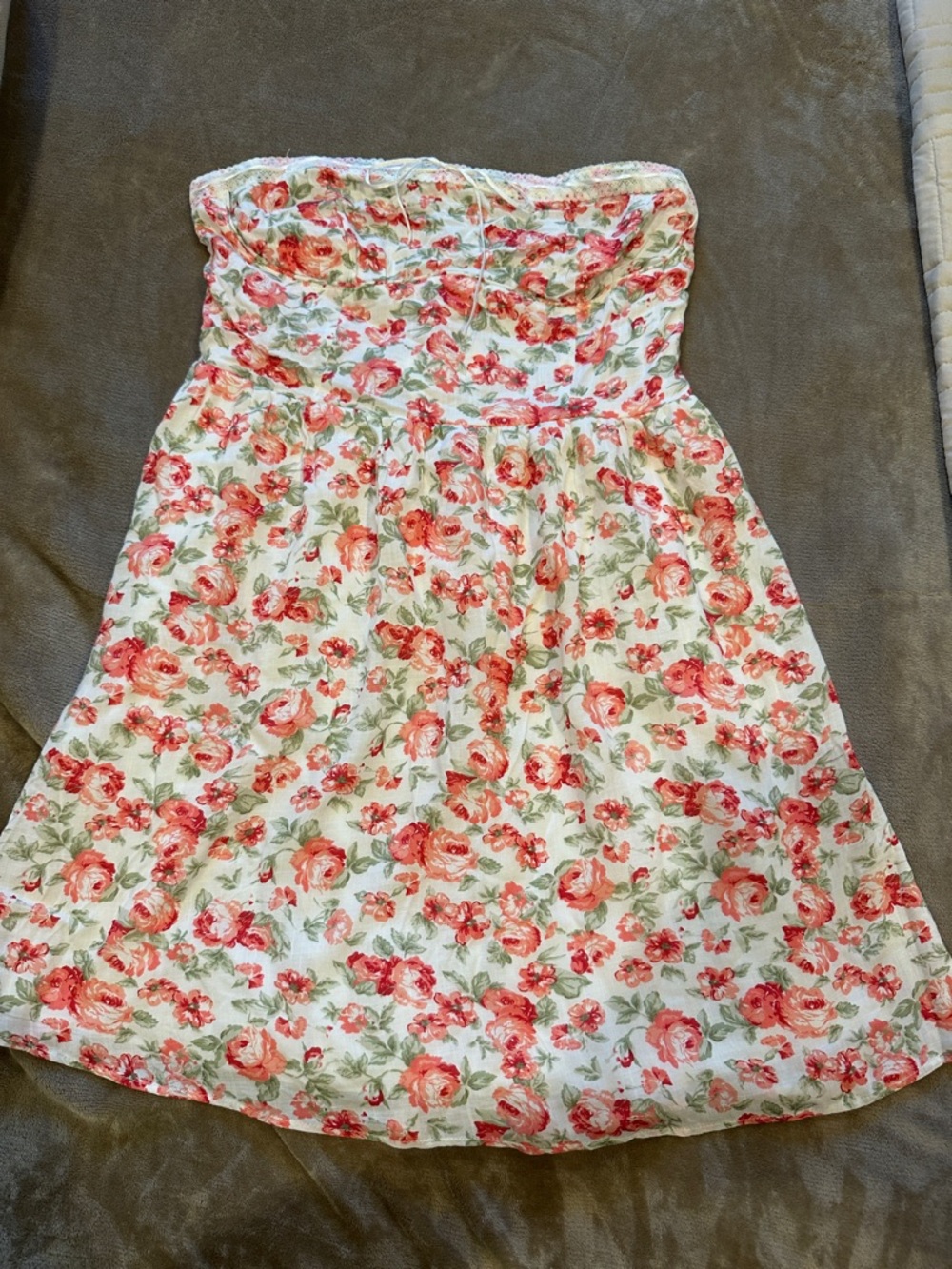 Aeropostale Size M Girls Floral Strapless Dress - White and Coral